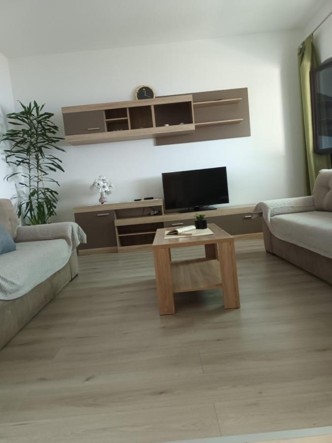 Apartment Ljube Omiš Zewnętrze zdjęcie