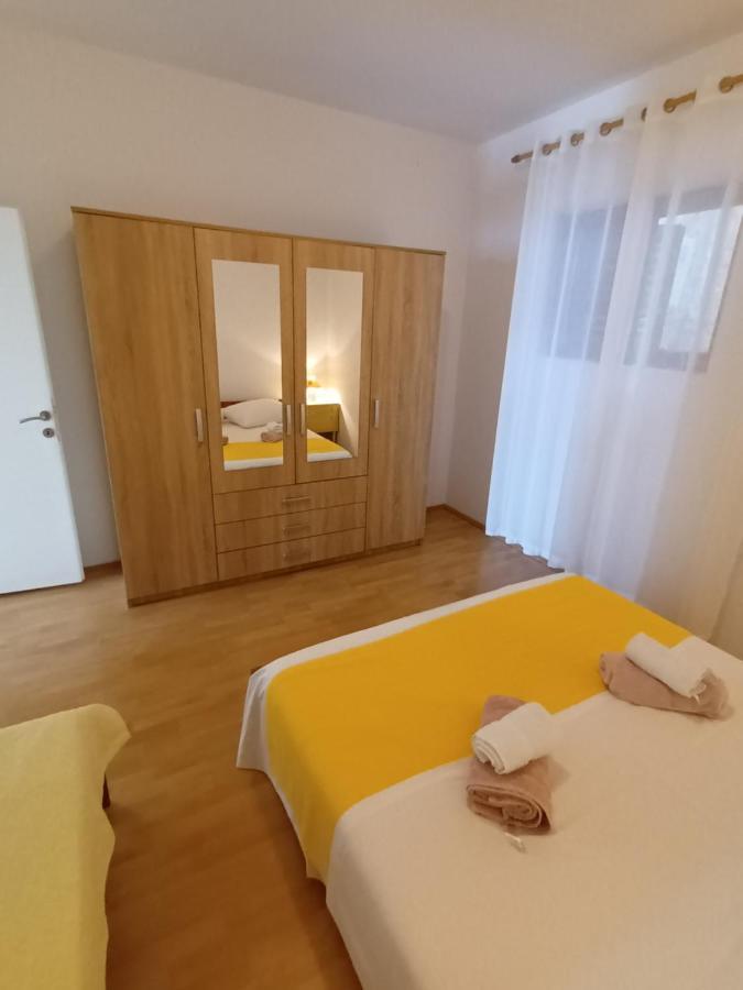 Apartment Ljube Omiš Zewnętrze zdjęcie