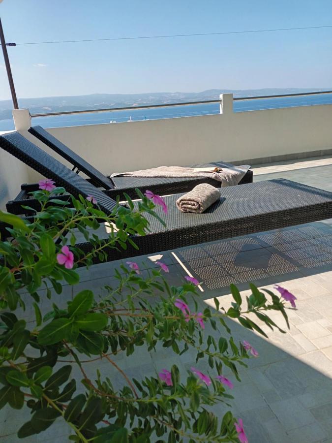 Apartment Ljube Omiš Zewnętrze zdjęcie